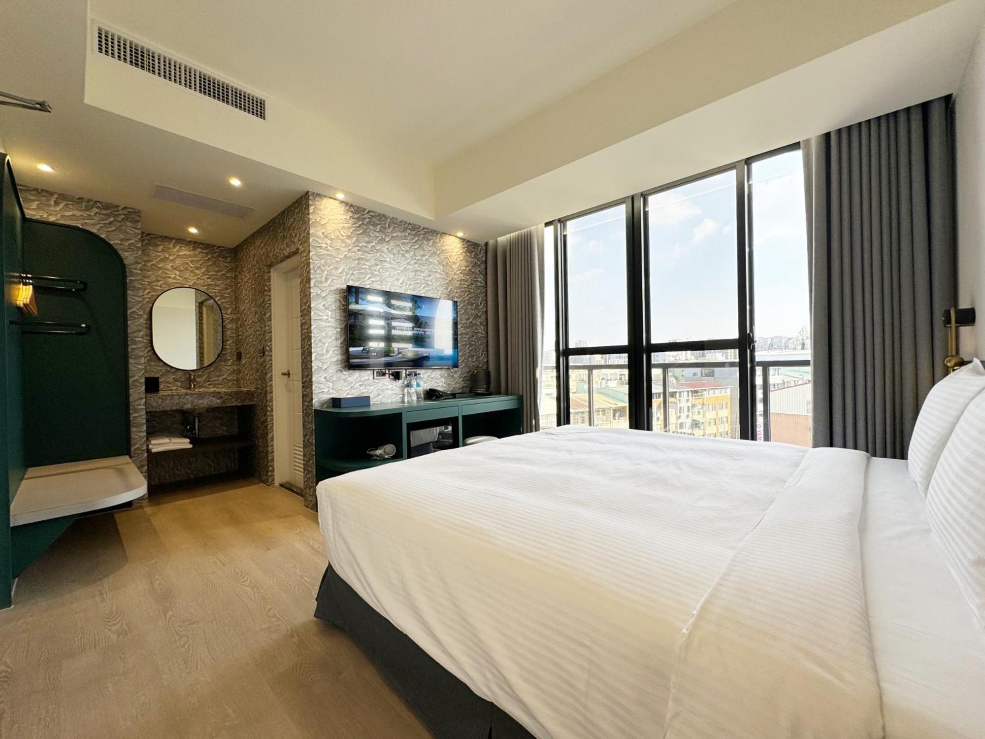 Joie De Inn Taichung Exteriör bild